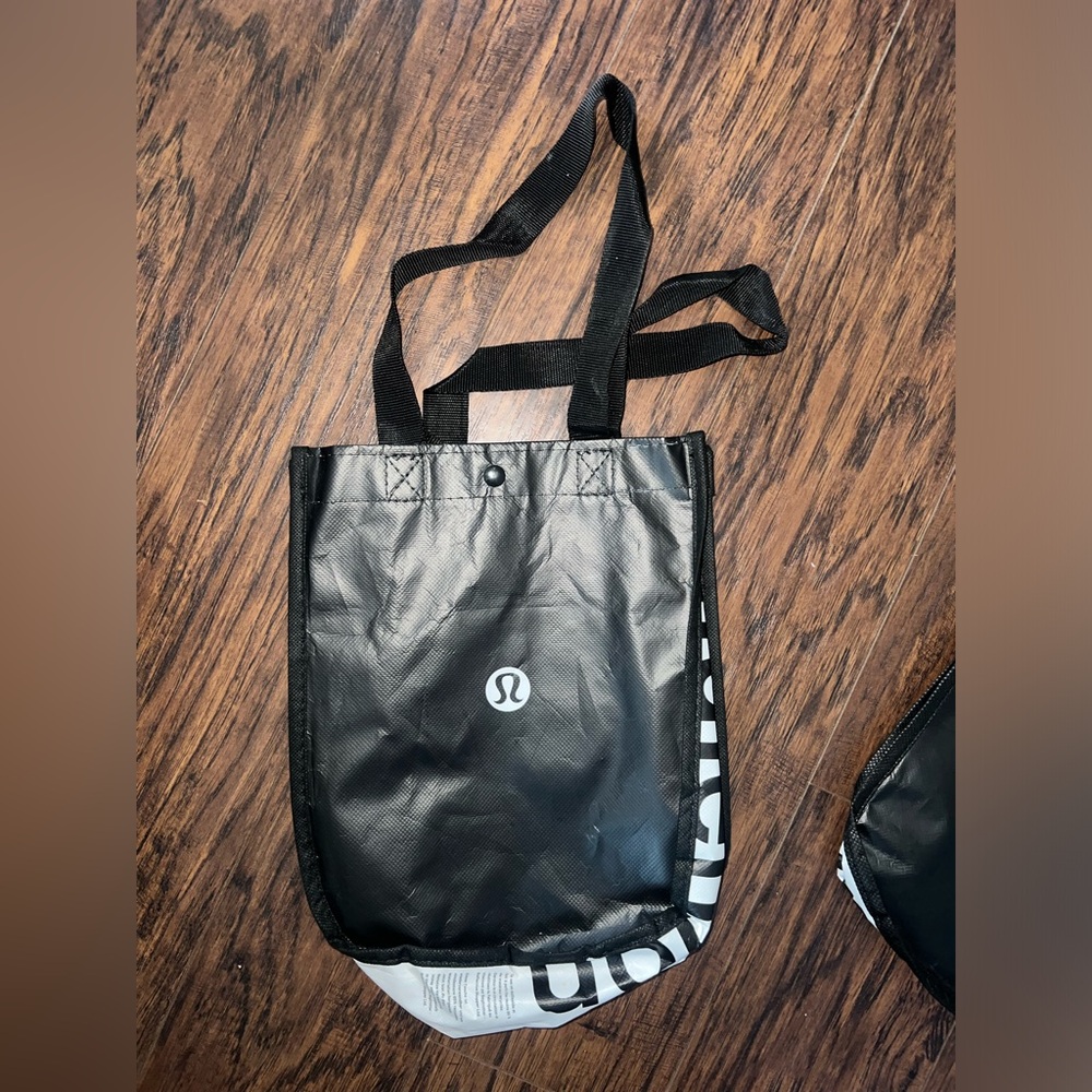 lululemon bag
